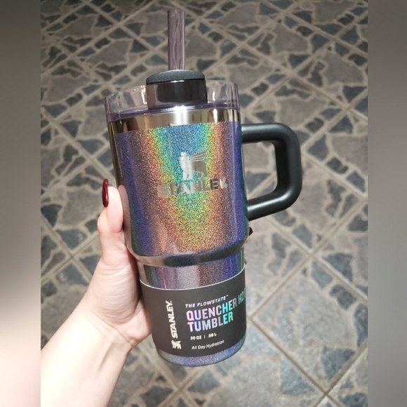 Midnight Glitz 20oz Flowstate Quencher - Picture 2 of 6